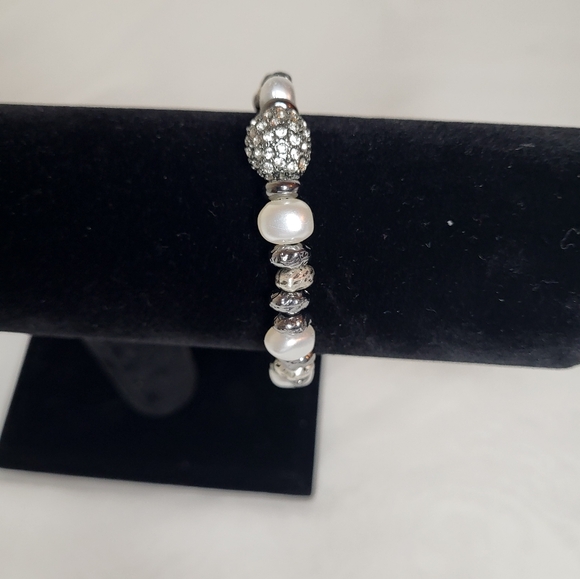 Bracelet - Picture 3 of 9